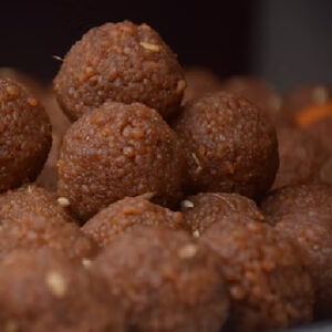 Karupatti Laddu